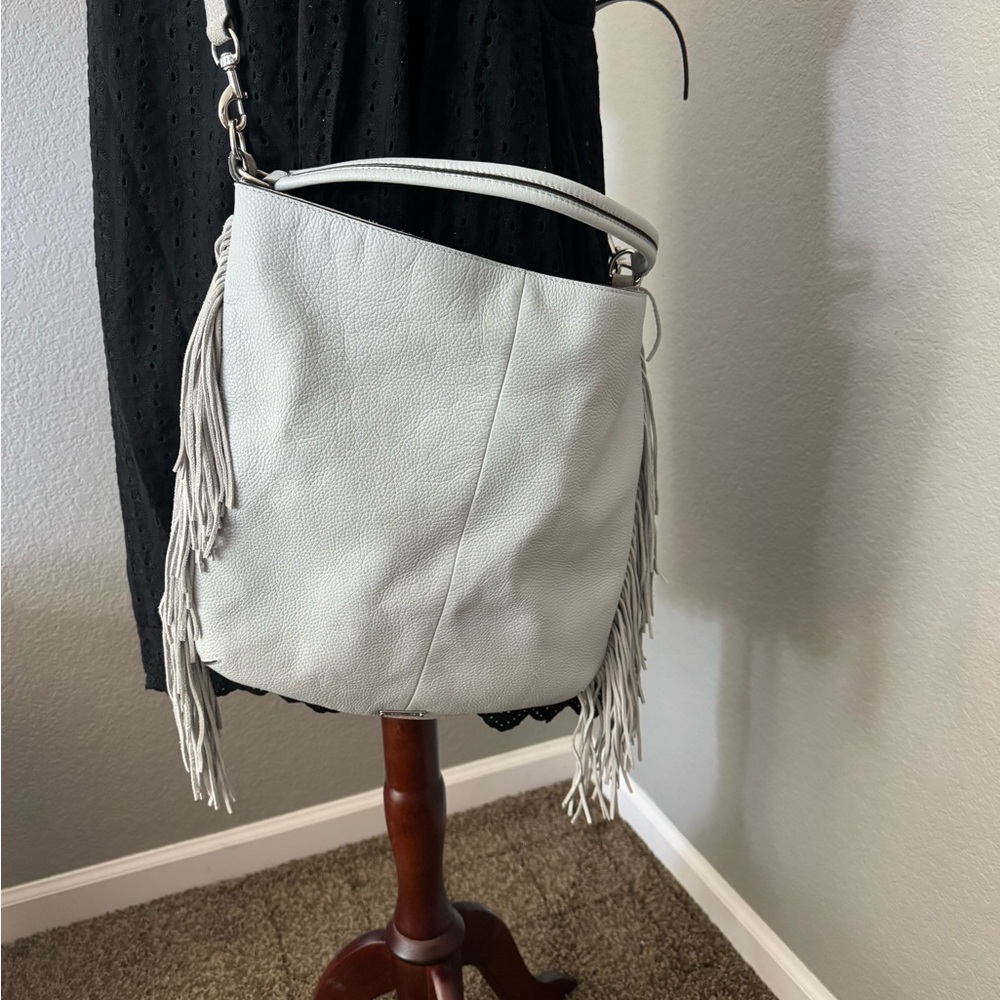 Elegant Gray Fringe Shoulder Bag